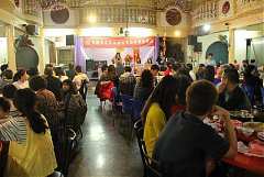 427492_342434275790409_100..