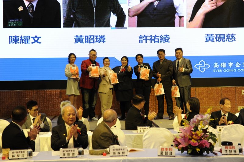 LINE_ALBUM_2024.12.22第34~..