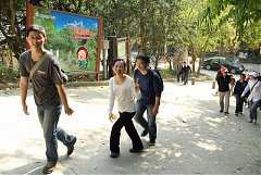 419821_342404292460074_100..