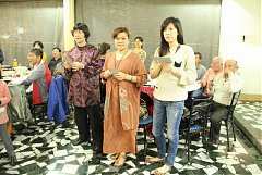 423173_342436525790184_100..