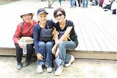 426475_342394462461057_100..