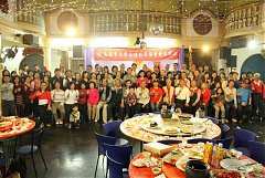 421075_342448682455635_100..