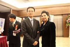 375262_336700533008091_100..