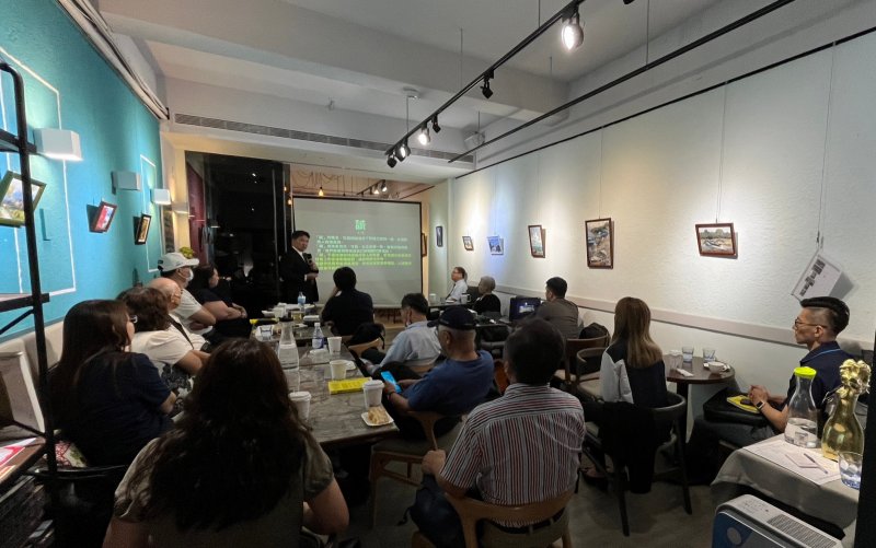 LINE_ALBUM_20240514讀書會-..