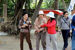 535584_578467998845125_167..