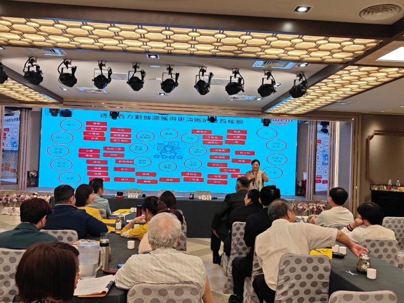 LINE_ALBUM_20240717_7月份..