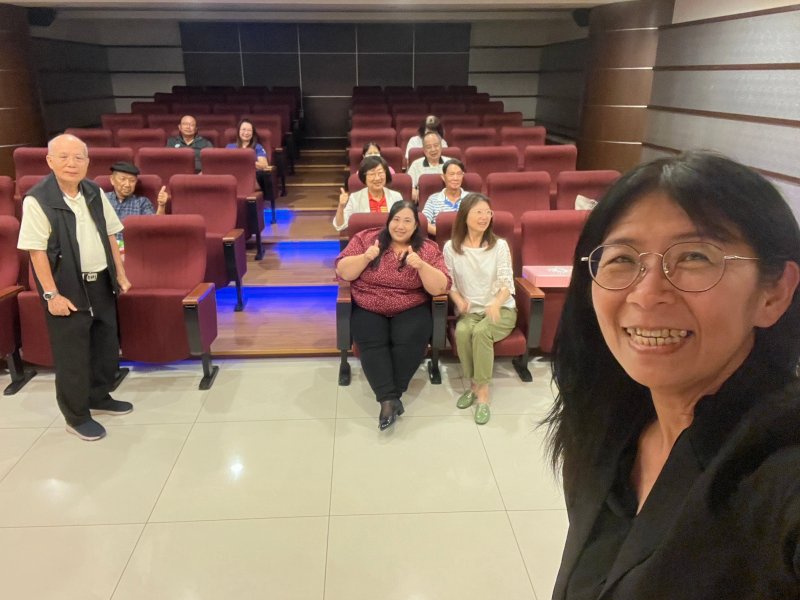 LINE_ALBUM_20240611讀書會..