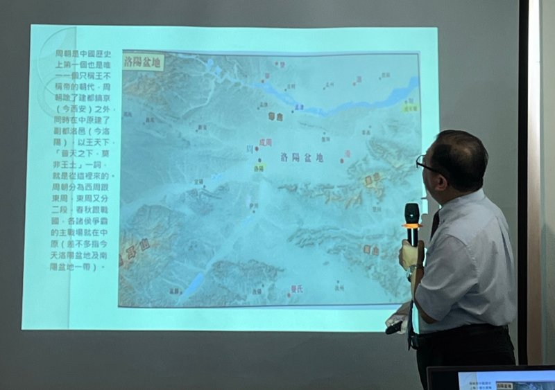 LINE_ALBUM_20240709-讀書會..