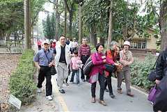 45840_578468418845083_1556..