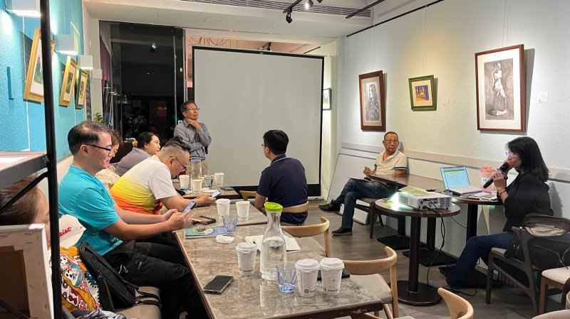 LINE_ALBUM_20241008選書之..