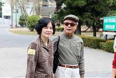 484988_578469622178296_432..