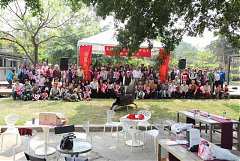 13872_578474358844489_6402..