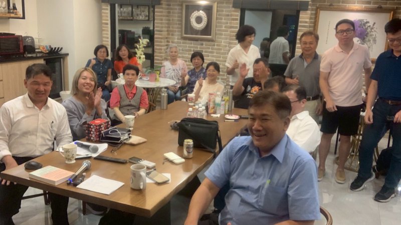 LINE_ALBUM_0610讀書會_2506..