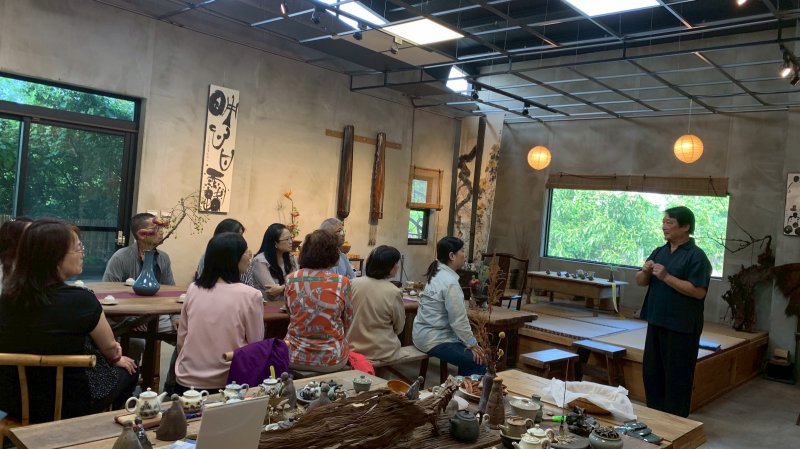 LINE_ALBUM_20251213讀書會..