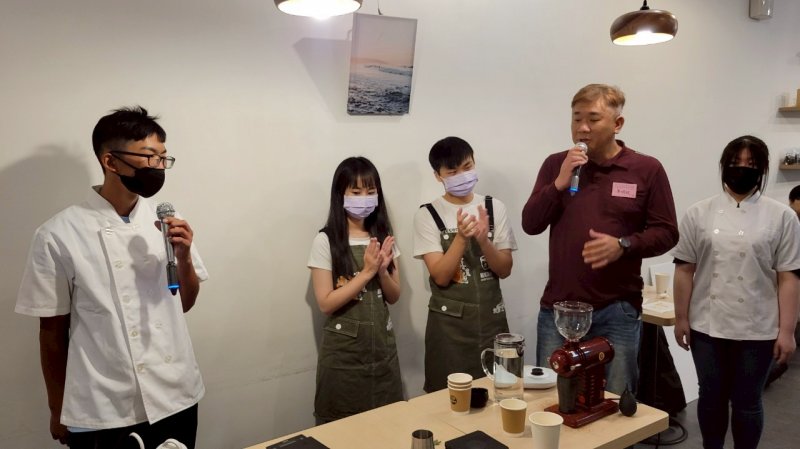 00LINE_ALBUM_2025420 社會..