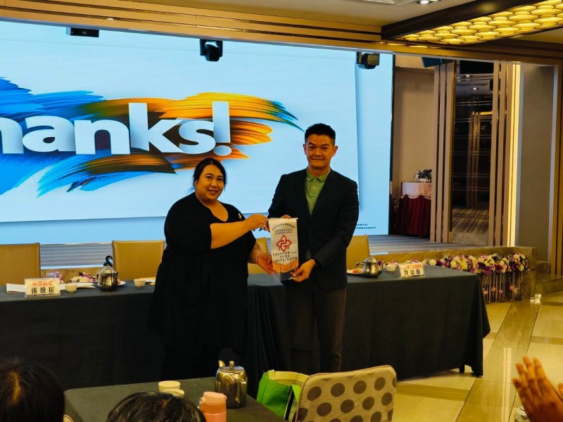 LINE_ALBUM_20240521_5月份..