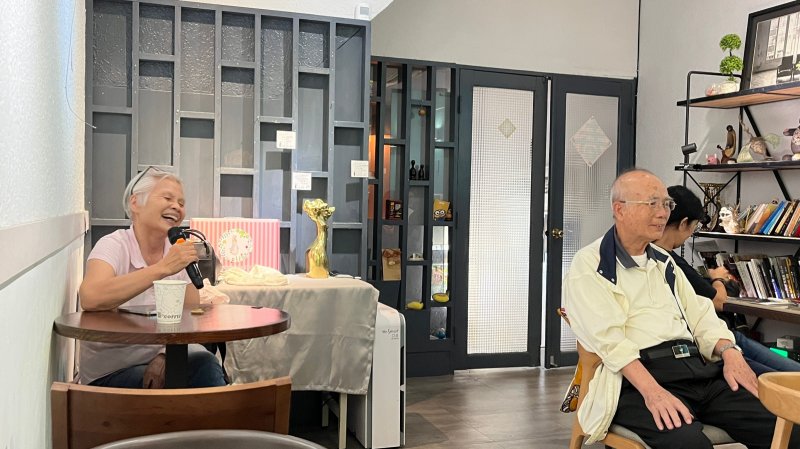 LINE_ALBUM_20241112讀書會-..