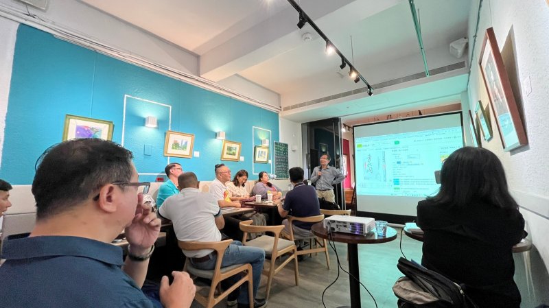 LINE_ALBUM_20241008選書之..