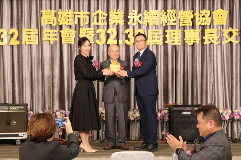 LINE_ALBUM_20221218第32屆..