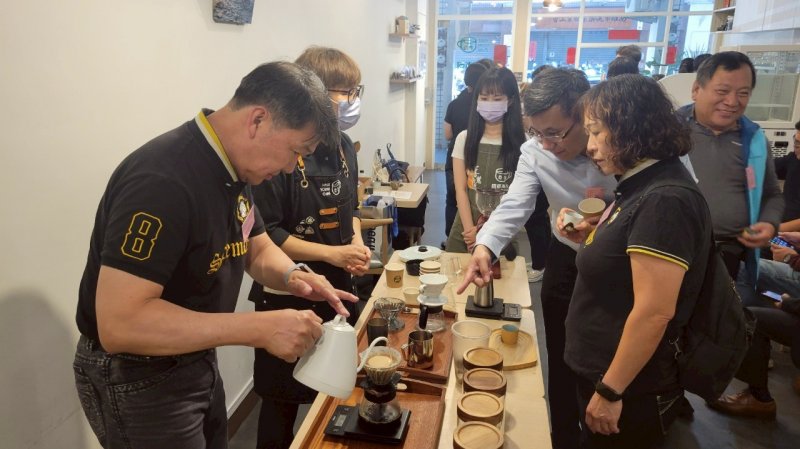 LINE_ALBUM_2025420 社會關..