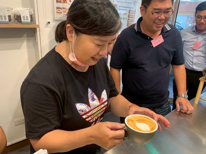 LINE_ALBUM_2025420 社會關..