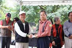 602215_578476088844316_638..