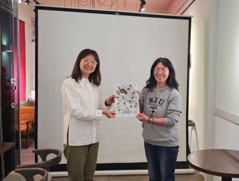 LINE_ALBUM_20241210讀書會_..