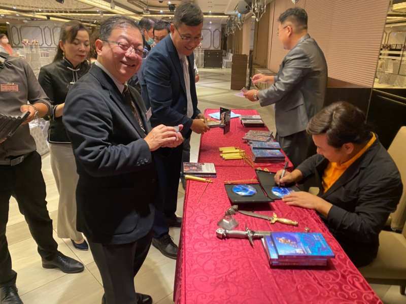 LINE_ALBUM_2023718七月份月..