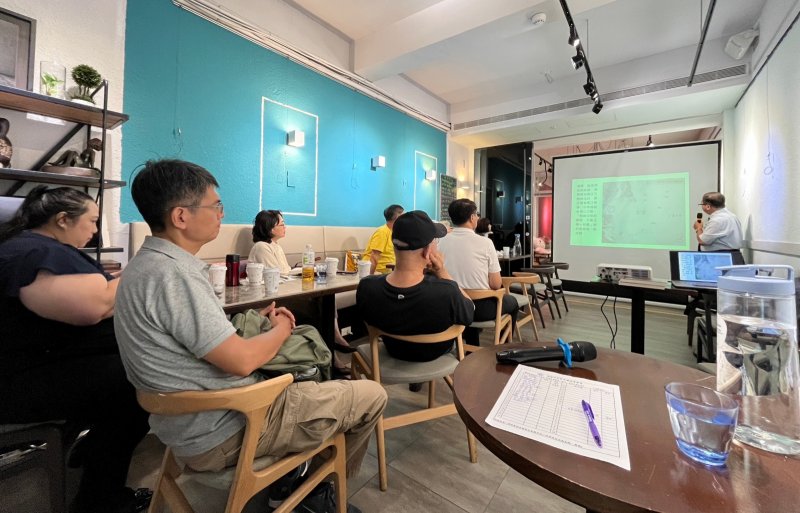 LINE_ALBUM_20240709-讀書會..