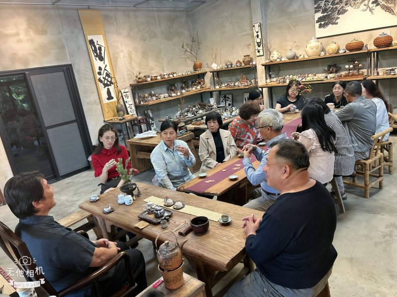 LINE_ALBUM_20251213讀書會..