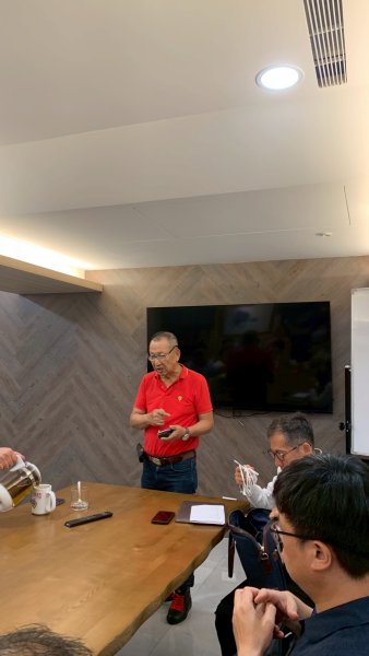 LINE_ALBUM_20250812讀書會-..