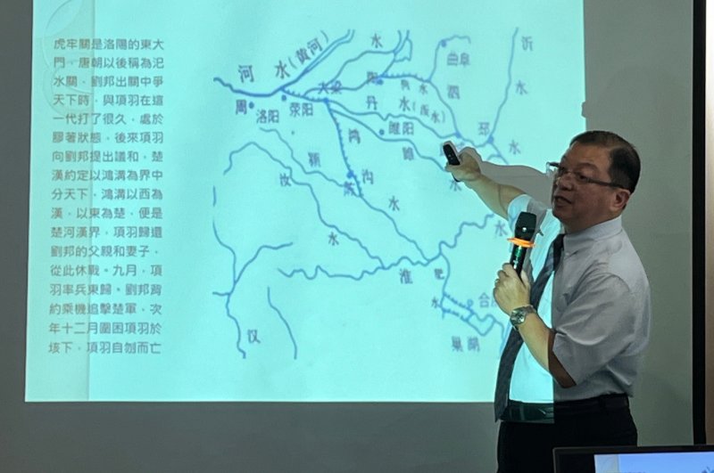 LINE_ALBUM_20240709-讀書會..