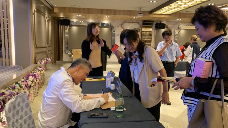 LINE_ALBUM_20240820月例會..