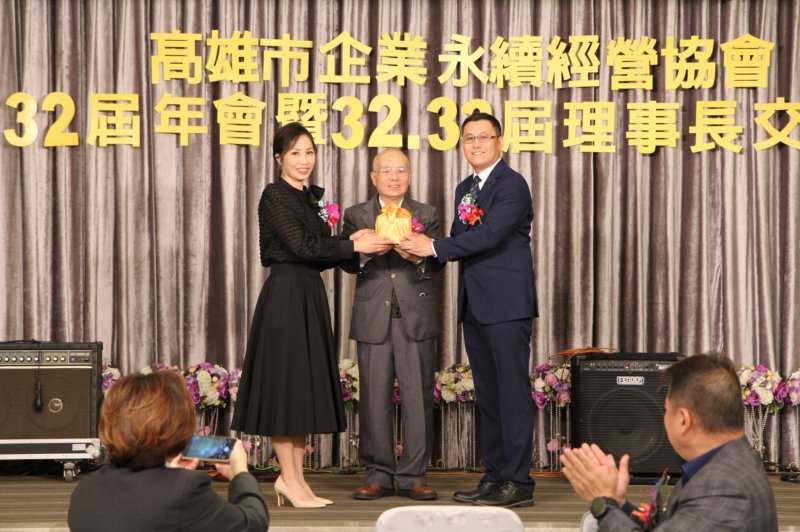 LINE_ALBUM_20221218第32屆..