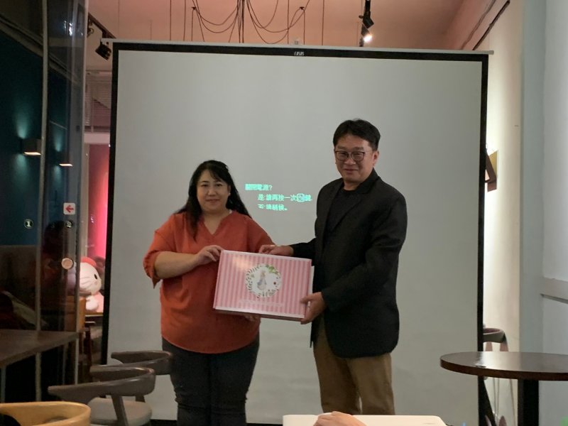 LINE_ALBUM_20241210讀書會_..