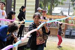 533157_578493515509240_147..