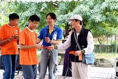 35474_578478665510725_1495..