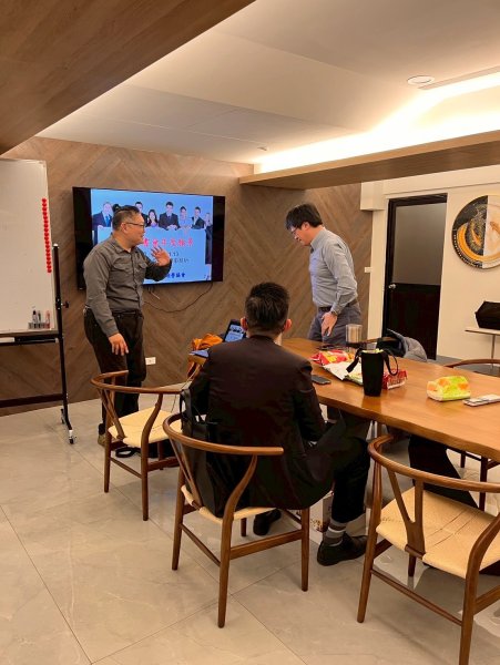 LINE_ALBUM_2026113讀書會_2..