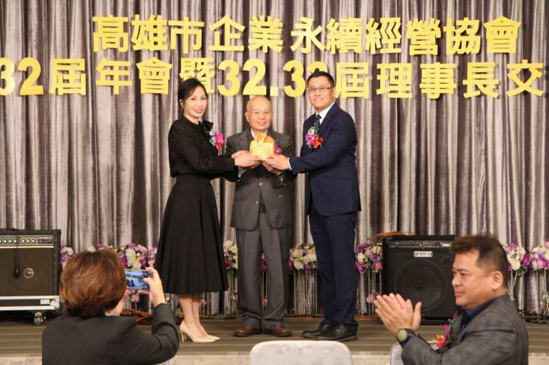 LINE_ALBUM_20221218第32屆..