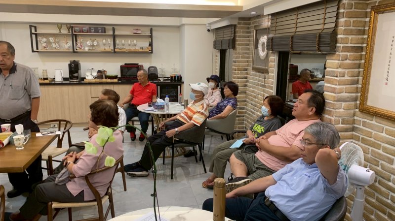 LINE_ALBUM_20250812讀書會-..