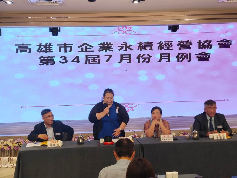 LINE_ALBUM_20240717_7月份..