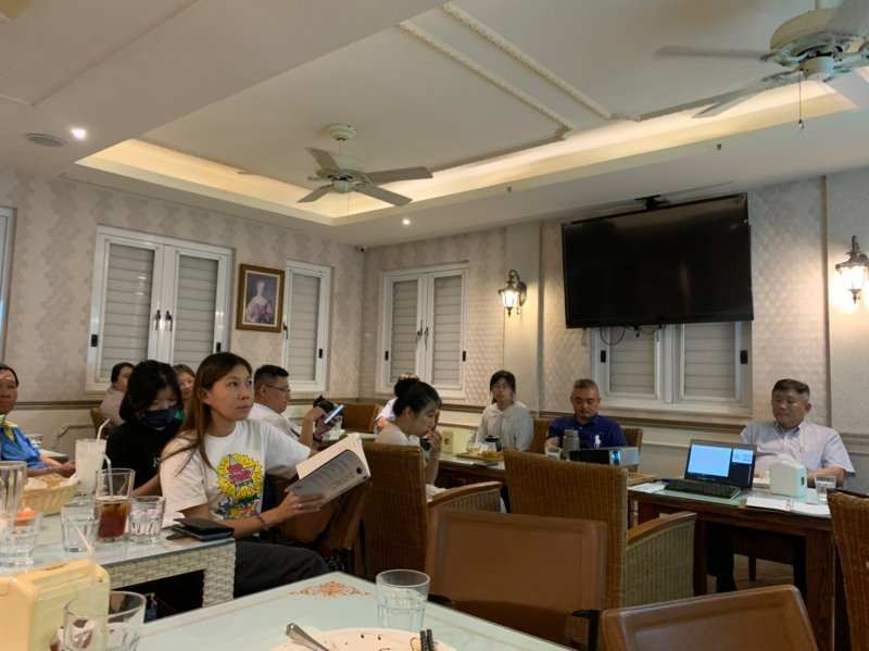 LINE_ALBUM_20230711讀書會..