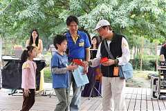 285758_578477285510863_459..