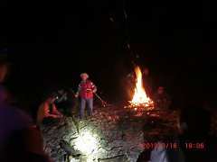 549952_10151355195289087_1..