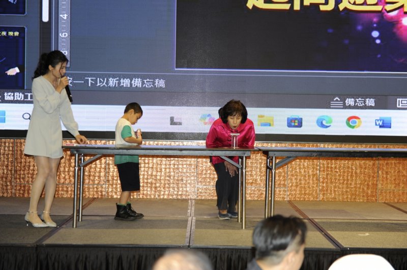 LINE_ALBUM_2024.12.22第34~..