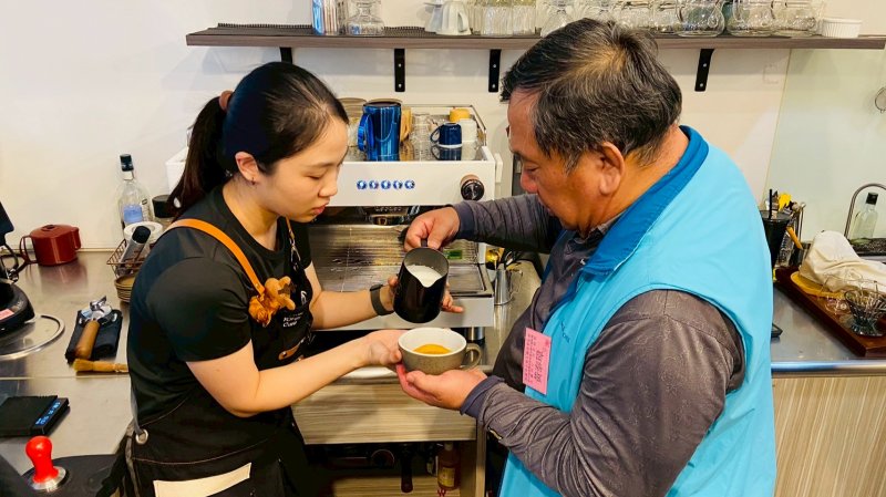 LINE_ALBUM_2025420 社會關..