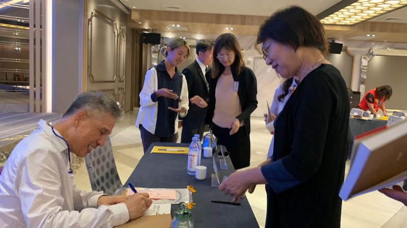 LINE_ALBUM_20240820月例會..