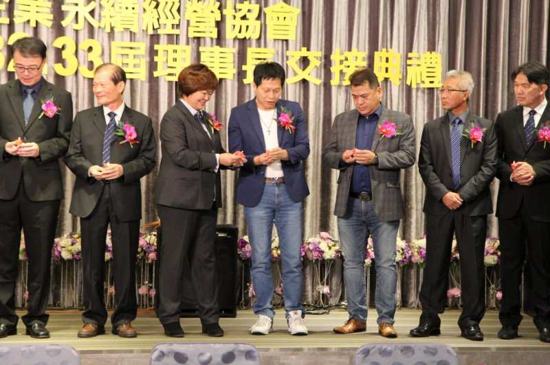 LINE_ALBUM_20221218第32屆..