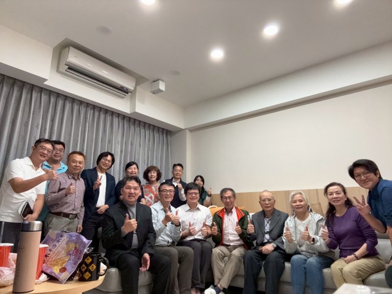 LINE_ALBUM_2025129 新任理..