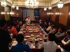 524654_645815752119372_127..